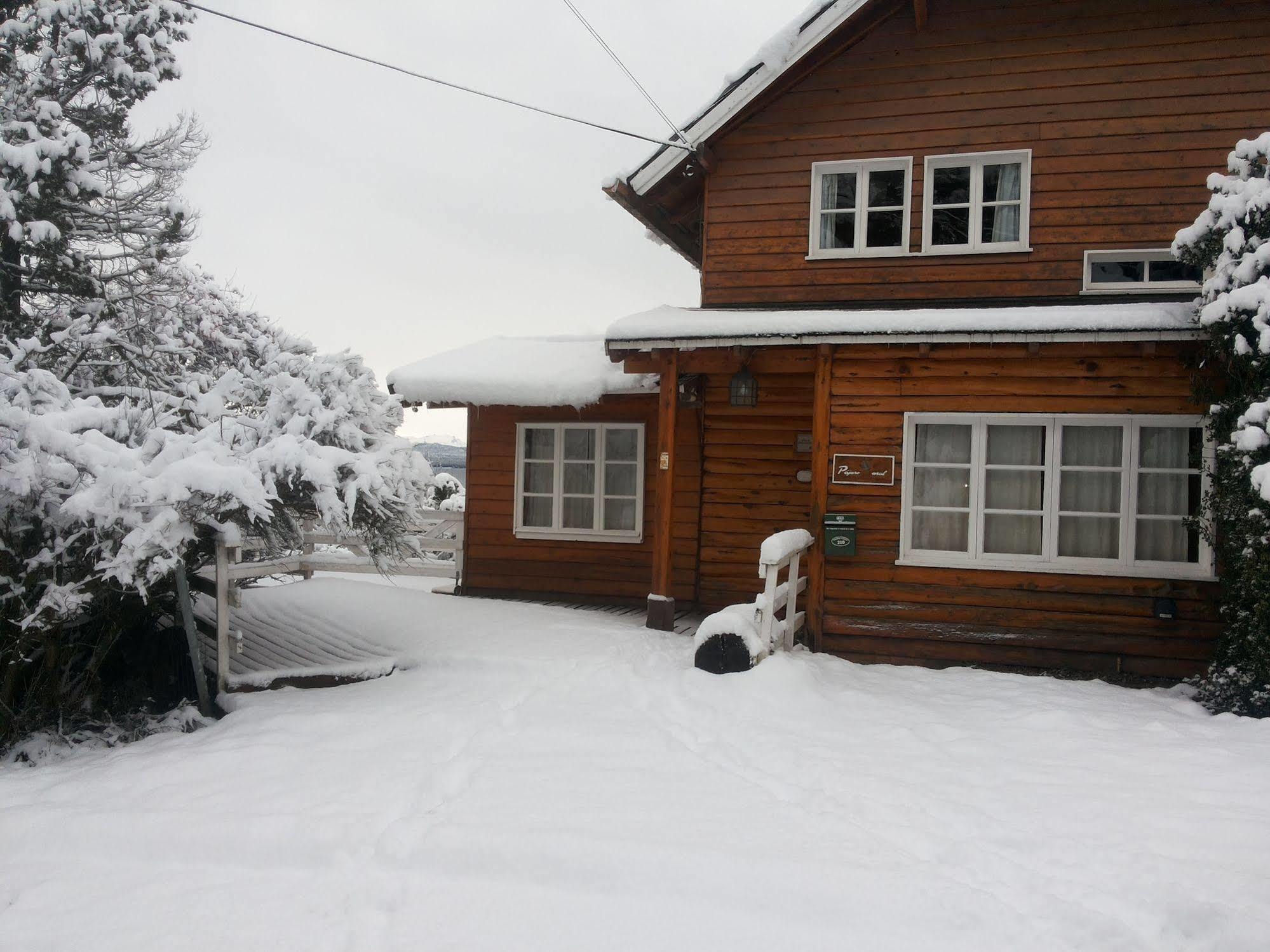 Pajaro Azul Bed & Breakfast San Carlos de Bariloche Exterior photo